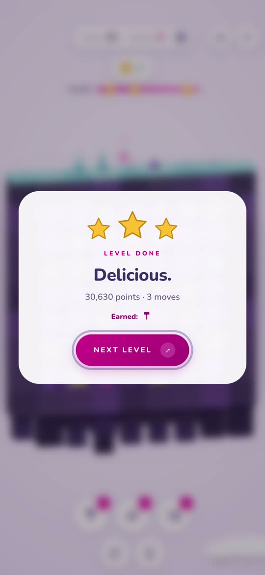 The level-won card in SWAP: three stars over the finished board.